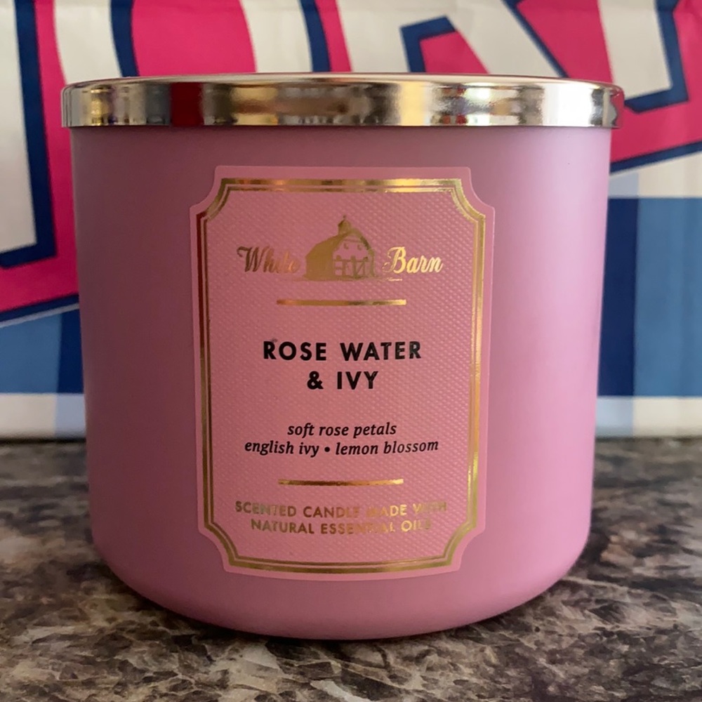 Bath & body Works 3- wick candles